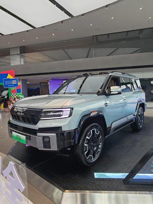 惠州88比亚迪方程豹硬派越野的爆款，英菲尼迪35周年与你共成长